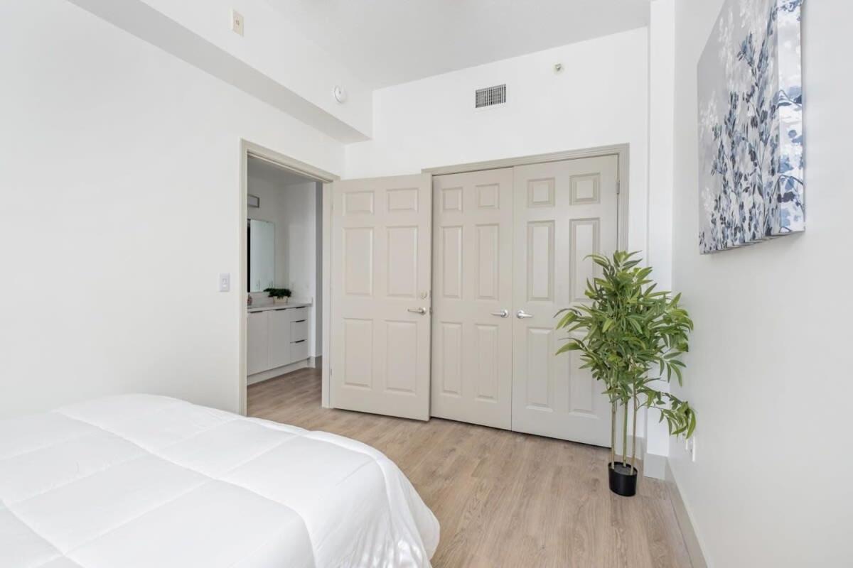 4B 3Ba Premium Family Apartment With Gym Charlotte Eksteriør bilde