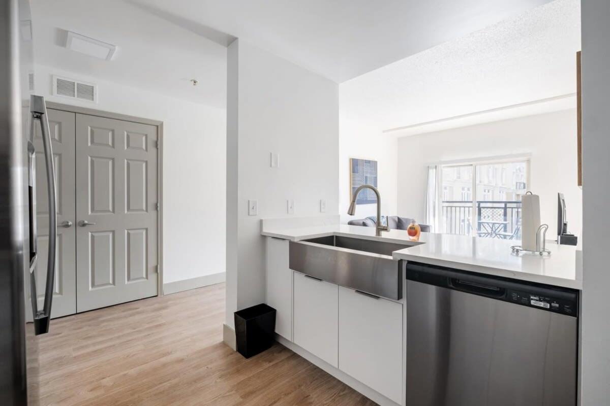 4B 3Ba Premium Family Apartment With Gym Charlotte Eksteriør bilde
